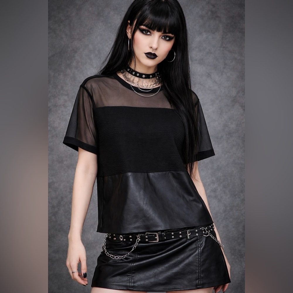 TopShop Mixed Media Sheer & Faux Leather Top – Size 4 – NWOT